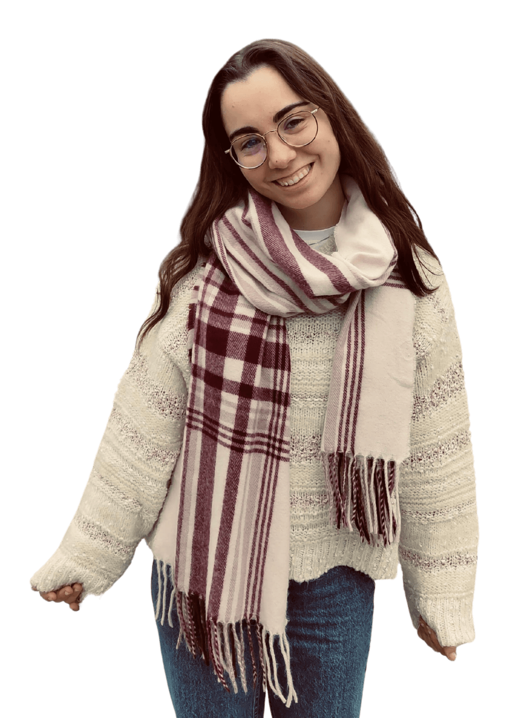 noia amb bufanda somrient